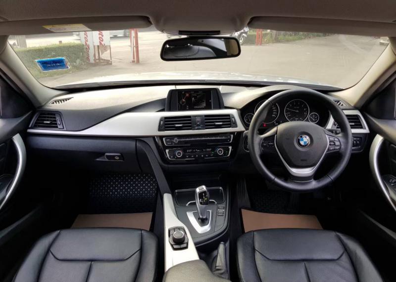 BMW 318i 2017