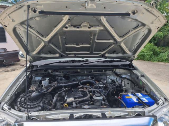 TOYOTA Vigo cab 2.7G 2009