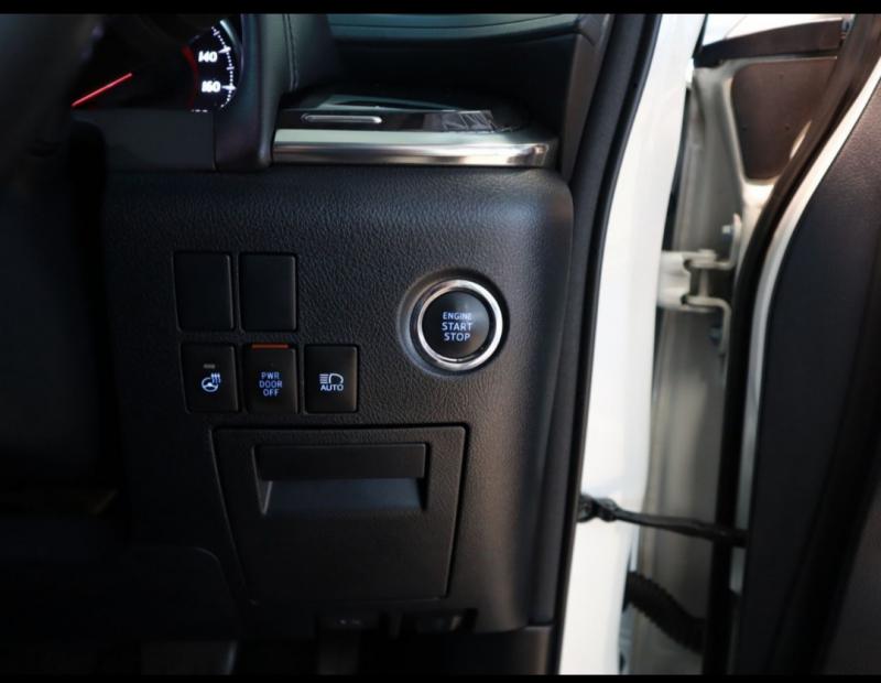 TOYOTA Alphard 2018