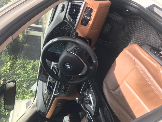 BMW 320i Luxury  2015