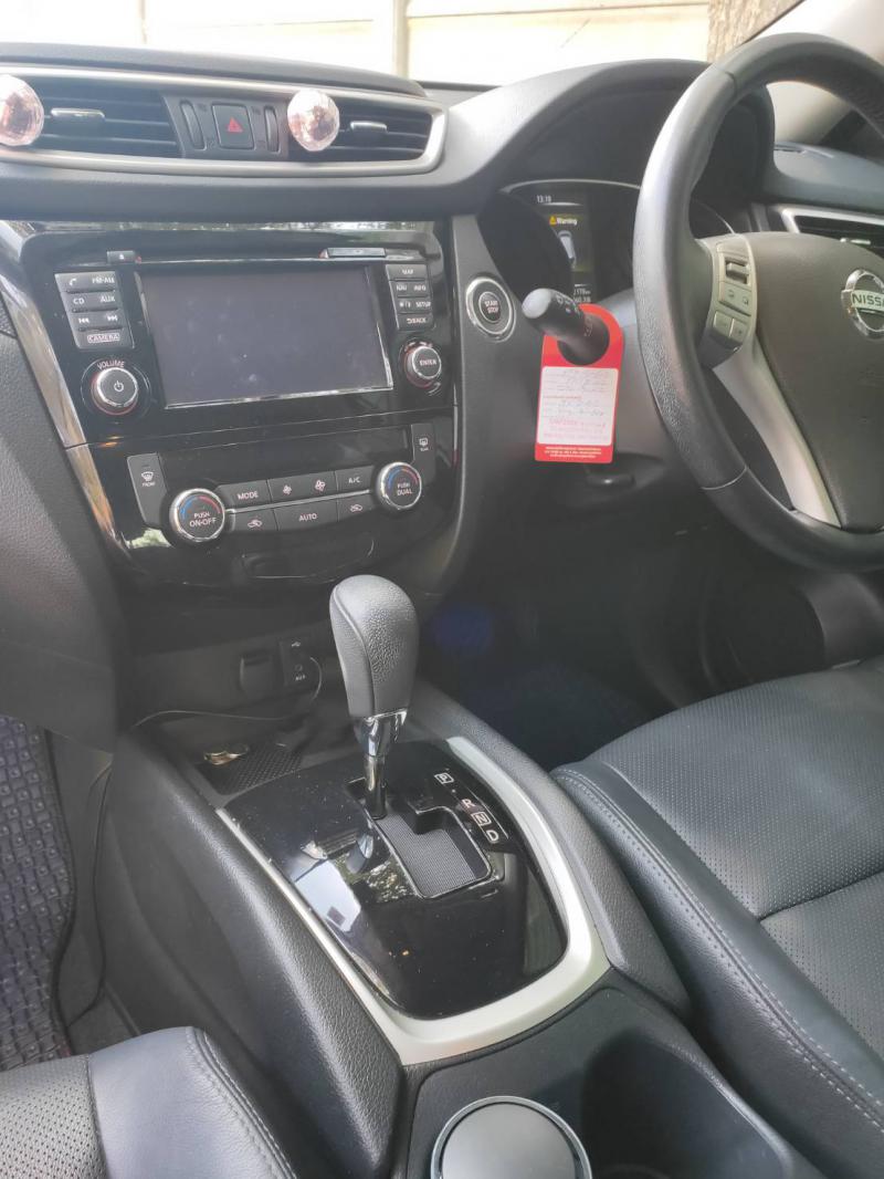 NISSAN X-Trail Hybrid 2.0 2015