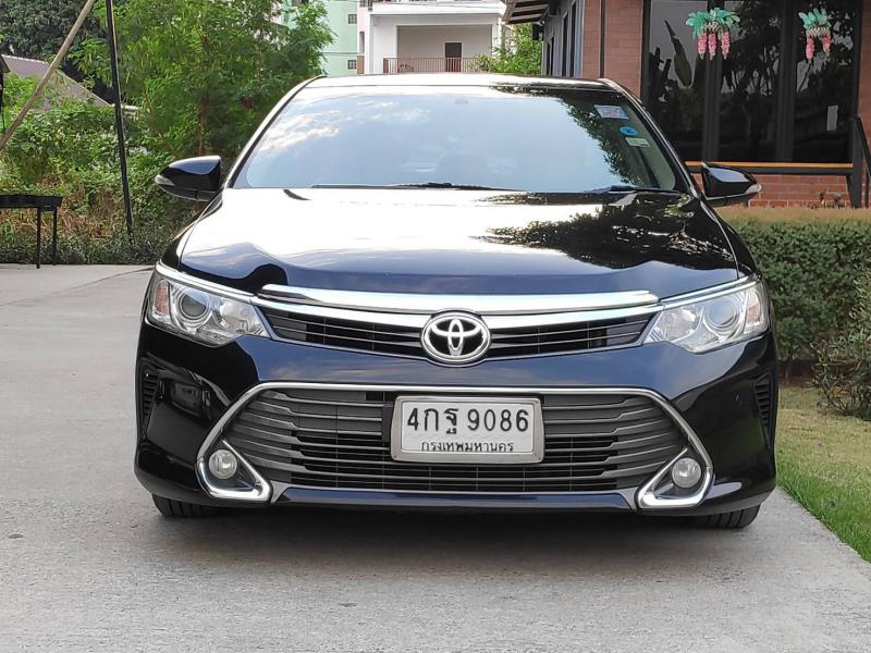 TOYOTA Camry 2015