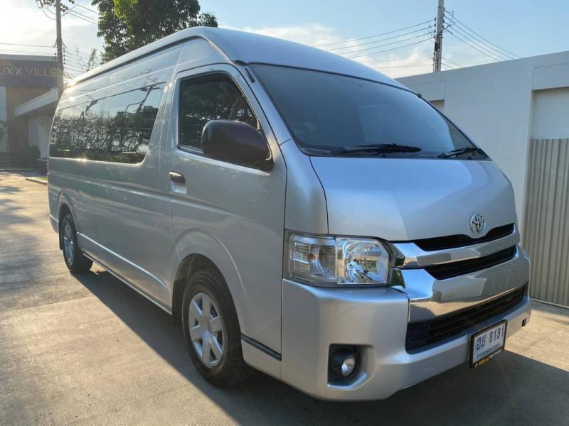 TOYOTA COMMUTER 3.0 2014