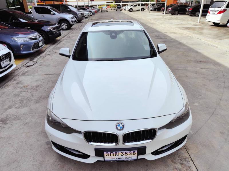 BMW 320d F30 2012