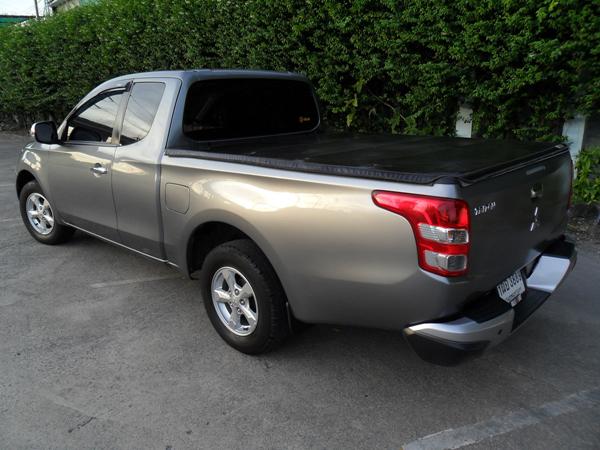 MITSUBISHI Triton 2016