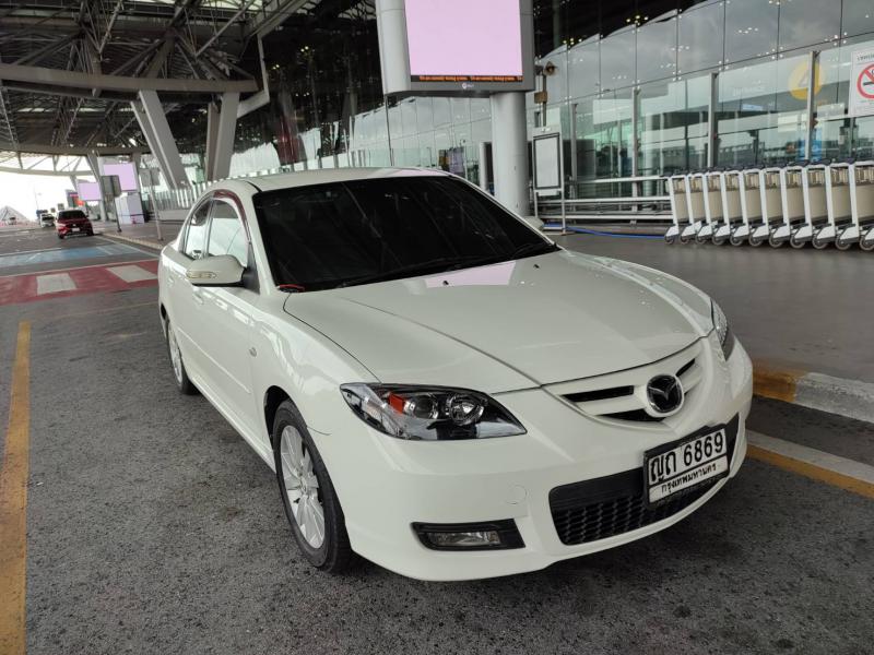 MAZDA 3 2010