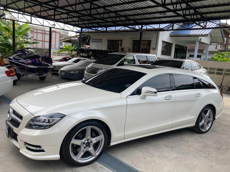 BENZ Shooting Brake Estat 2013