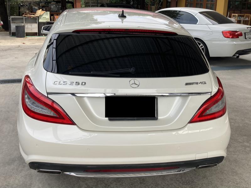 BENZ Shooting Brake Estat 2013