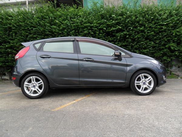 FORD Fiesta 2012