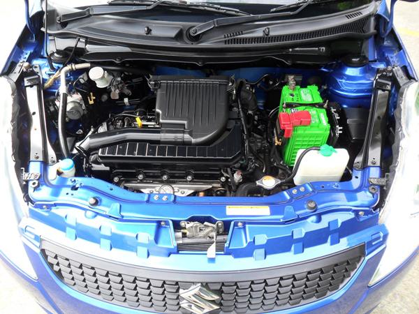 SUZUKI Swift 1.2GLX 2013