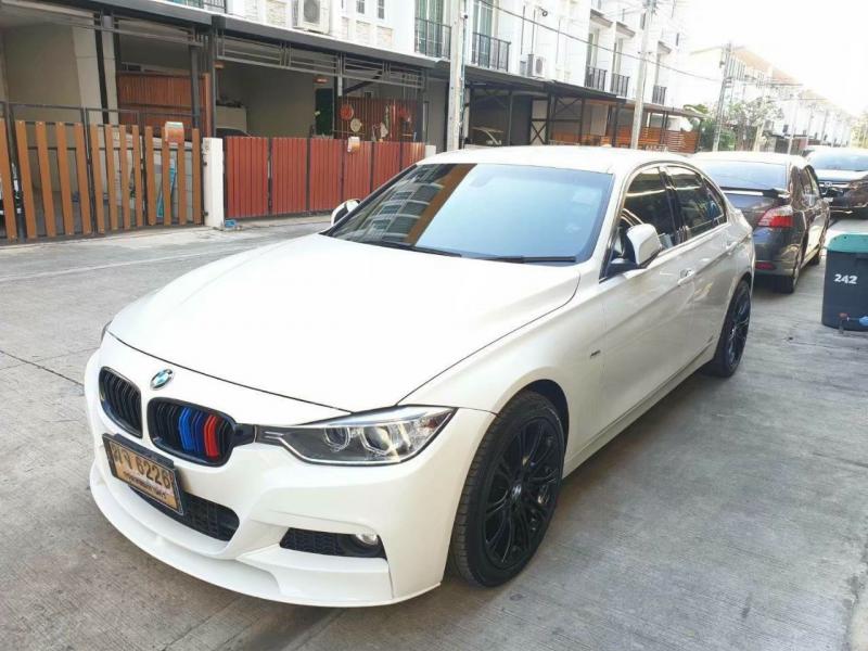 BMW 320i Luxury ปี 2015 2015