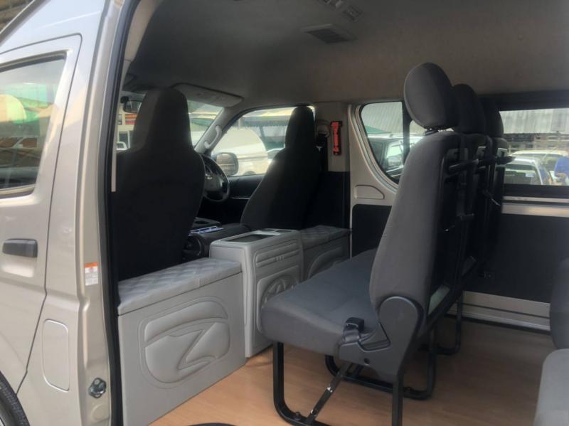 TOYOTA Commuter 3.0 Van 2017