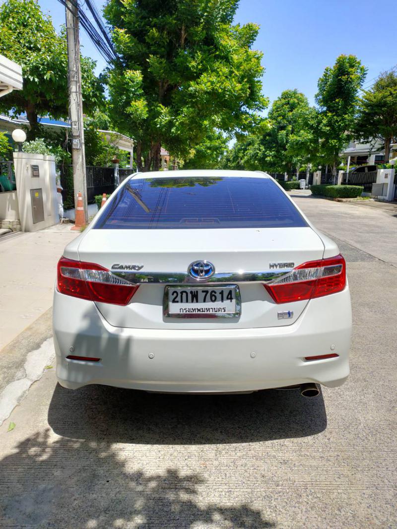 TOYOTA Hybrid 2013