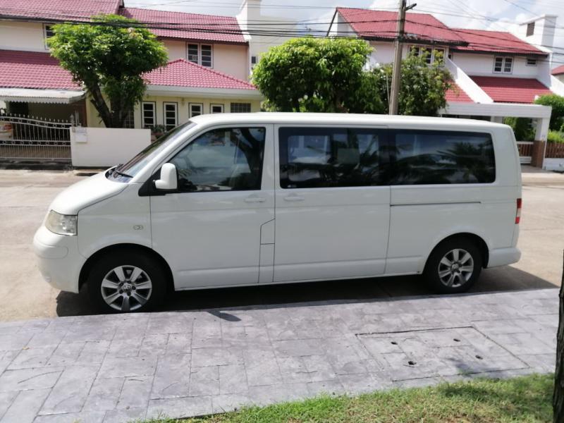 VOLKSWAGEN CARAVELLE 2009