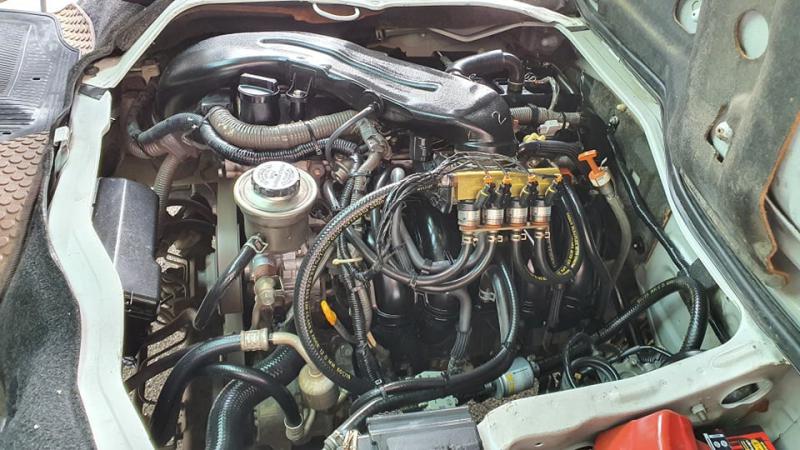 TOYOTA Ventury 2.7G 2015