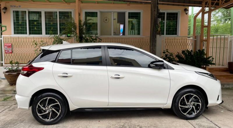 TOYOTA NEW YARIS Sports 2021
