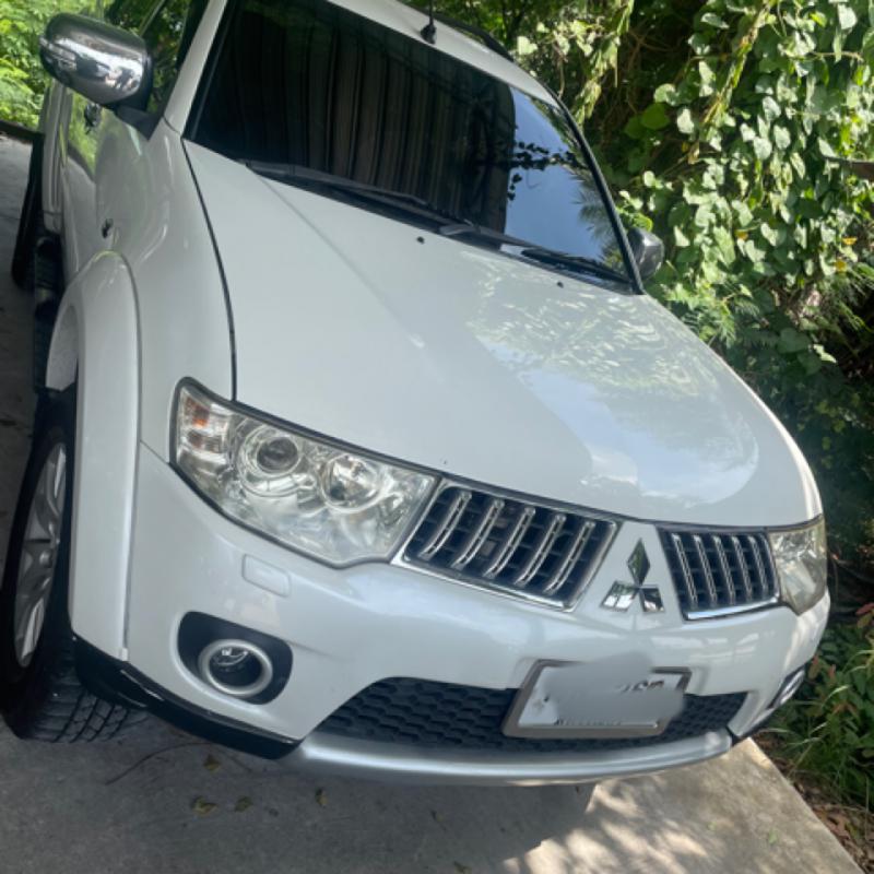 MITSUBISHI ปาเจโร่ 2012
