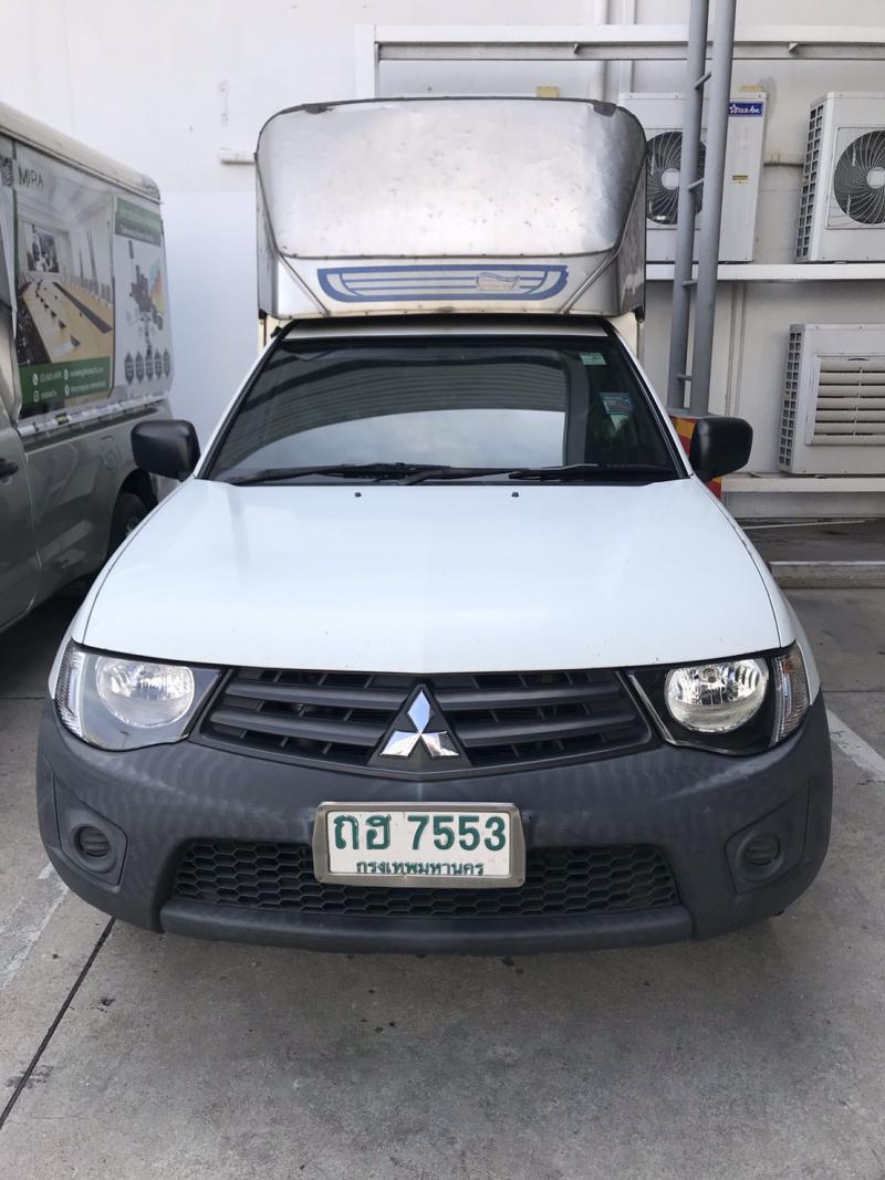 MITSUBISHI Triton 2010