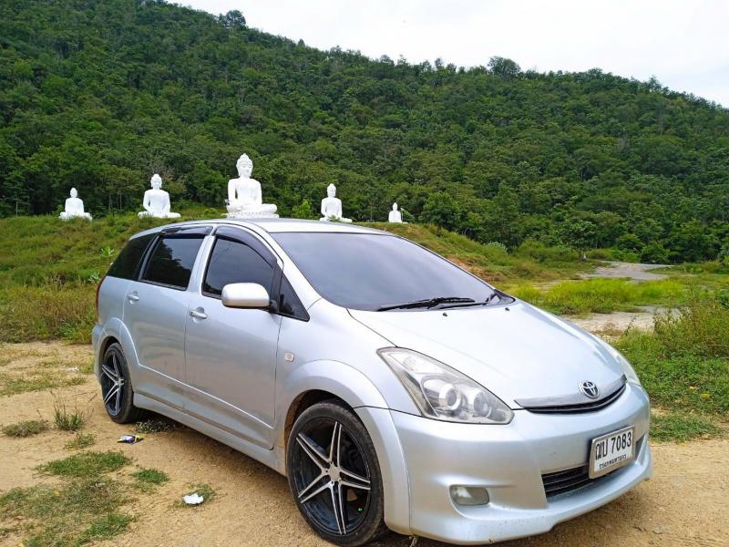 TOYOTA WISH  2009