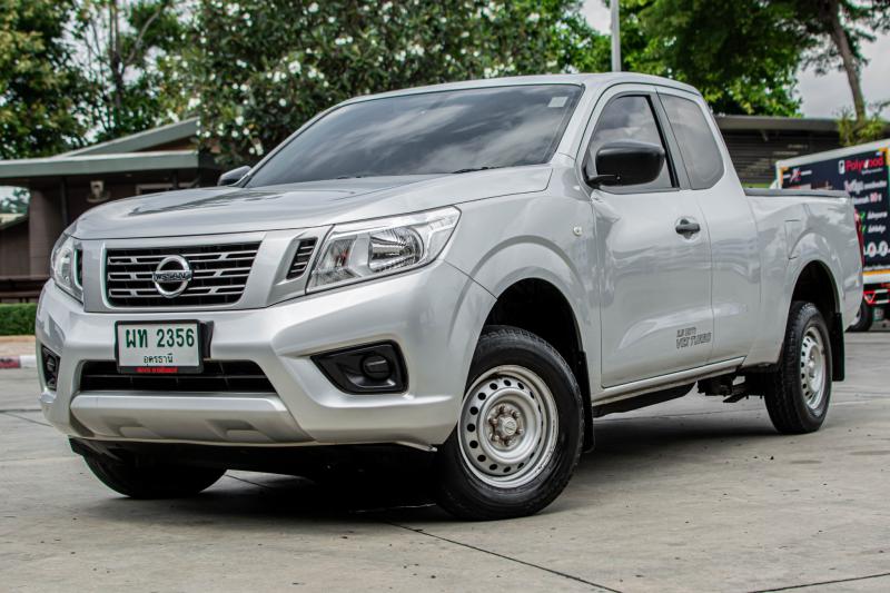 NISSAN KING CAB 2.5 E 2017