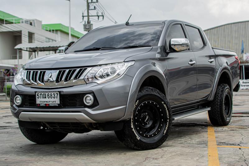 MITSUBISHI TRITON 2016