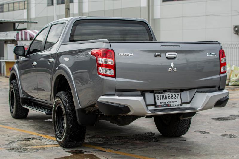 MITSUBISHI TRITON 2016