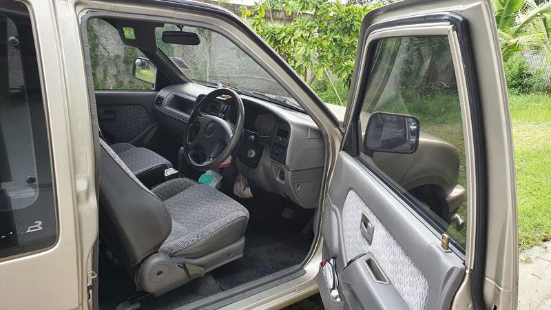 ISUZU DragonEye 1999