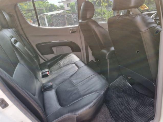 MITSUBISHI triton plus 2012