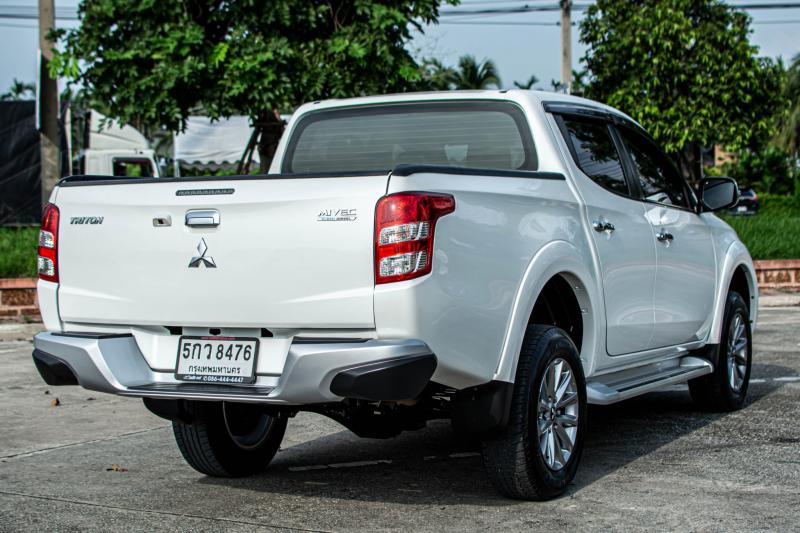 MITSUBISHI TRITON 2017