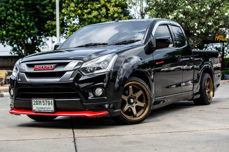 ISUZU D MAX 2017
