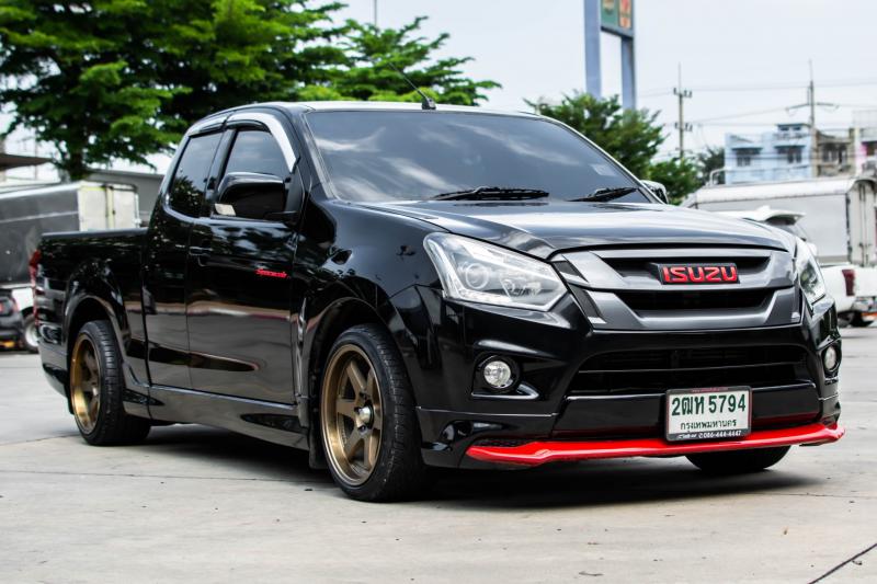 ISUZU D MAX 2017