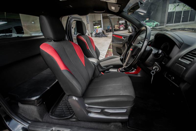 ISUZU D MAX 2017