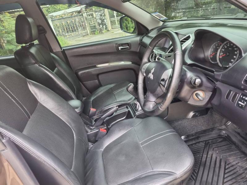MITSUBISHI triton plus 2.5 2014