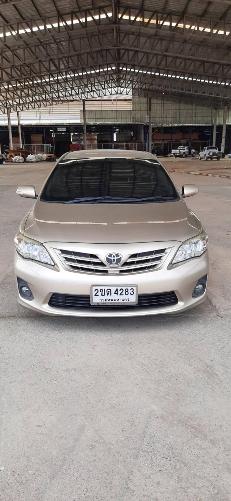 TOYOTA Altis 1.6 E 2010