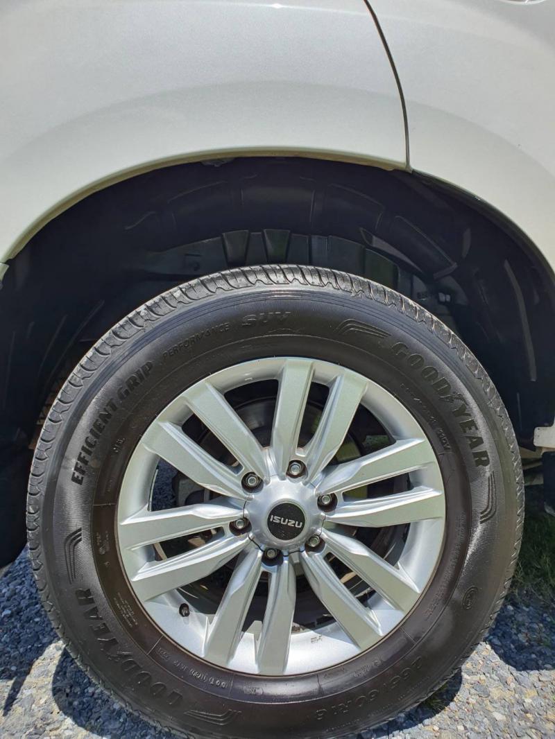 ISUZU MuX 1.9DVD 2017