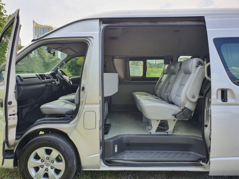 TOYOTA Commuter 3.0 D4D 2014
