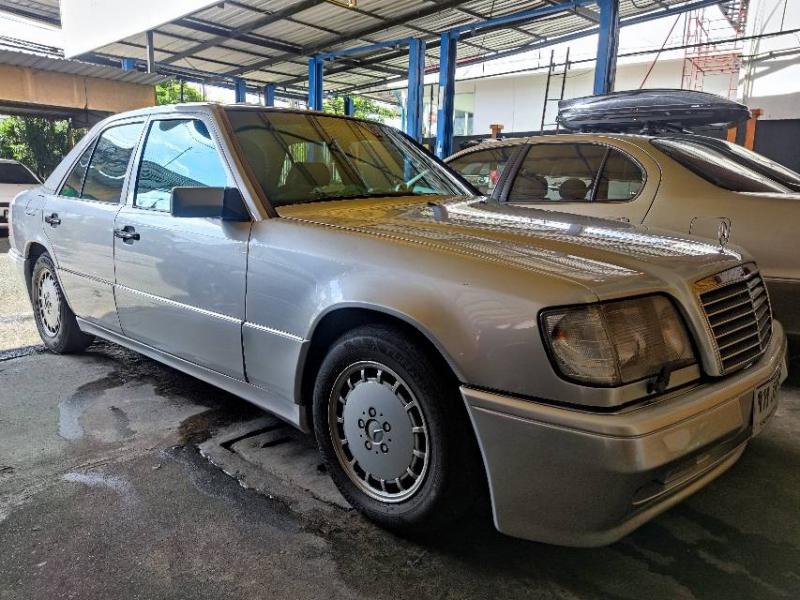 BENZ 300E 1991