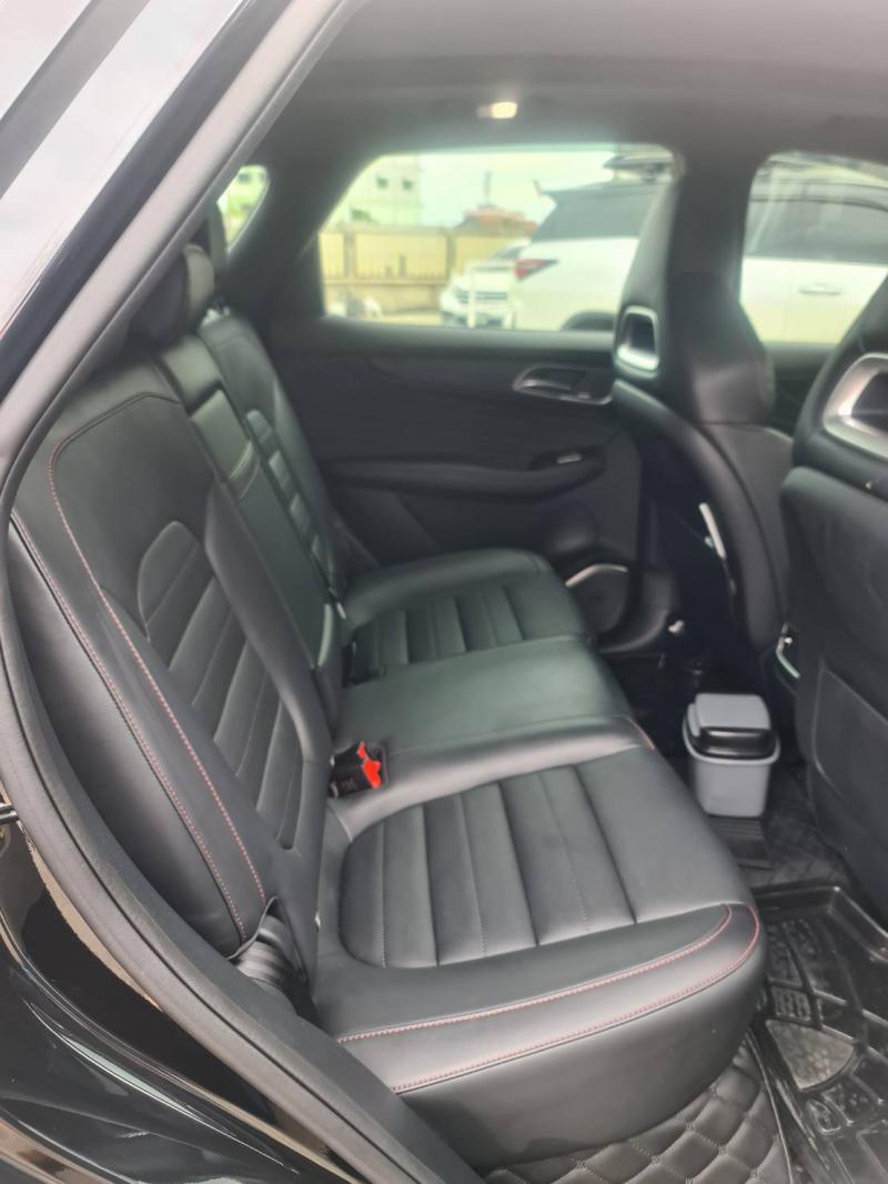 MG HS PHEV 2021