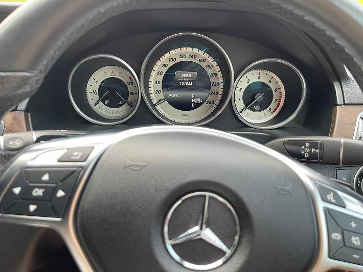 BENZ E200 Edition 2015