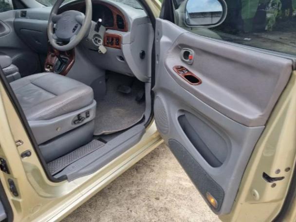 KIA Carnival 2.4 Gs 2004