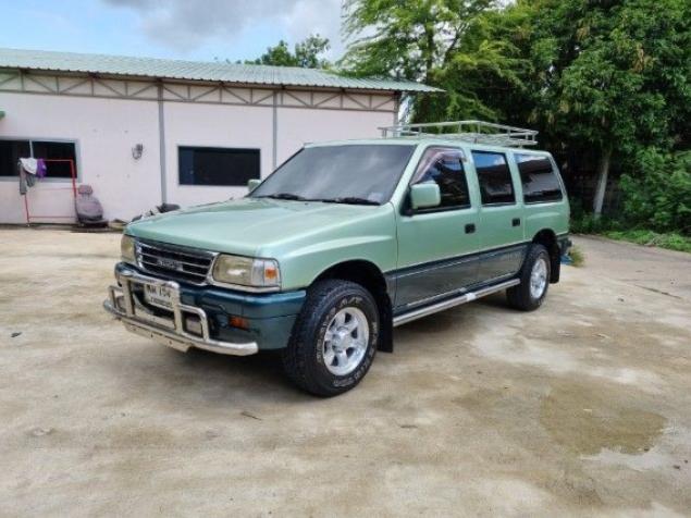 ISUZU WANDERER 1997