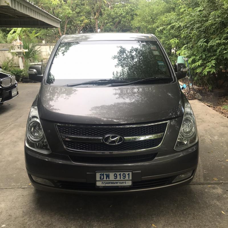 HYUNDAI H-1 2012