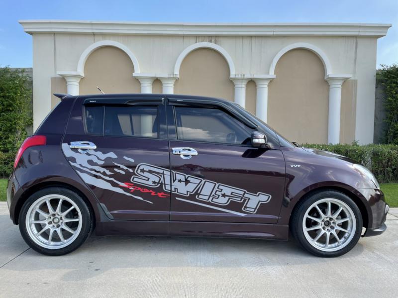 SUZUKI SWIFT 2011