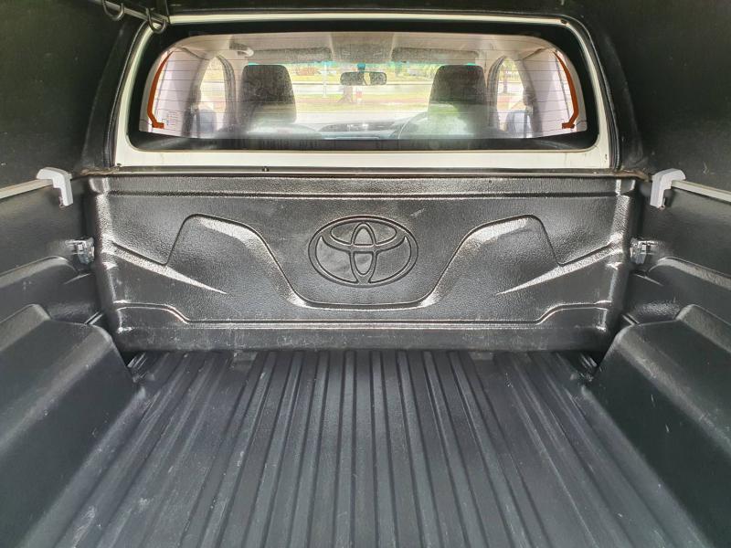 TOYOTA Hilux Revo 2.4J Plus 2018