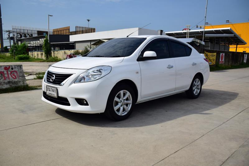 NISSAN 1.2VLตัวท็อป 2013