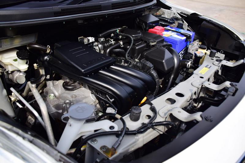 NISSAN 1.2VLตัวท็อป 2013