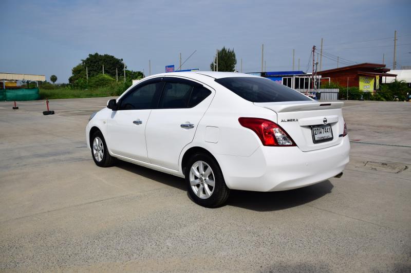 NISSAN 1.2VLตัวท็อป 2013