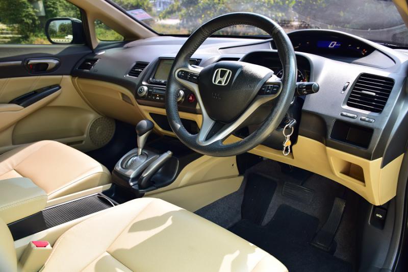 HONDA 1.8เนวิเกียร์เตอร์  2009