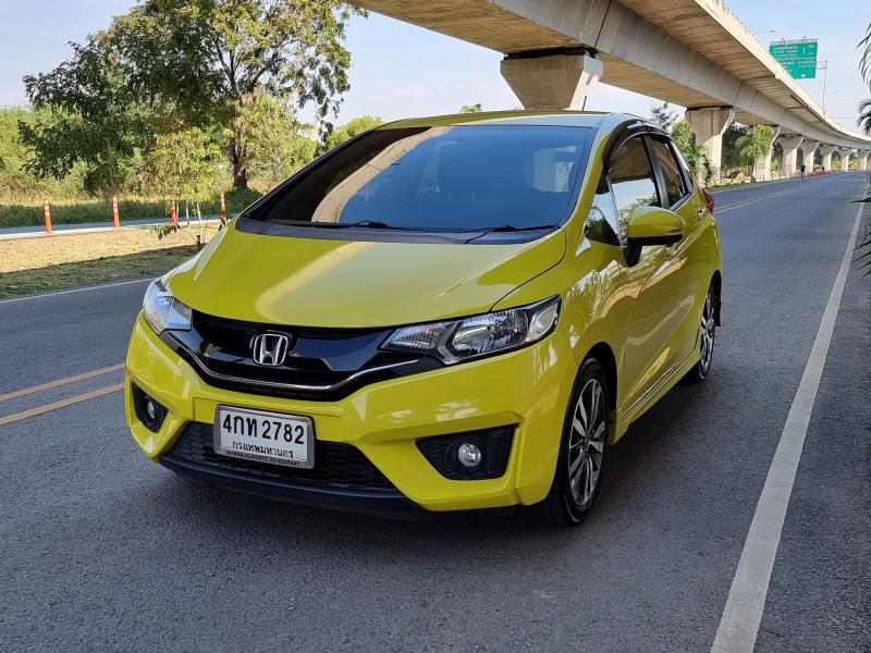 HONDA jazz 2015