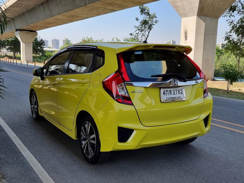 HONDA jazz 2015